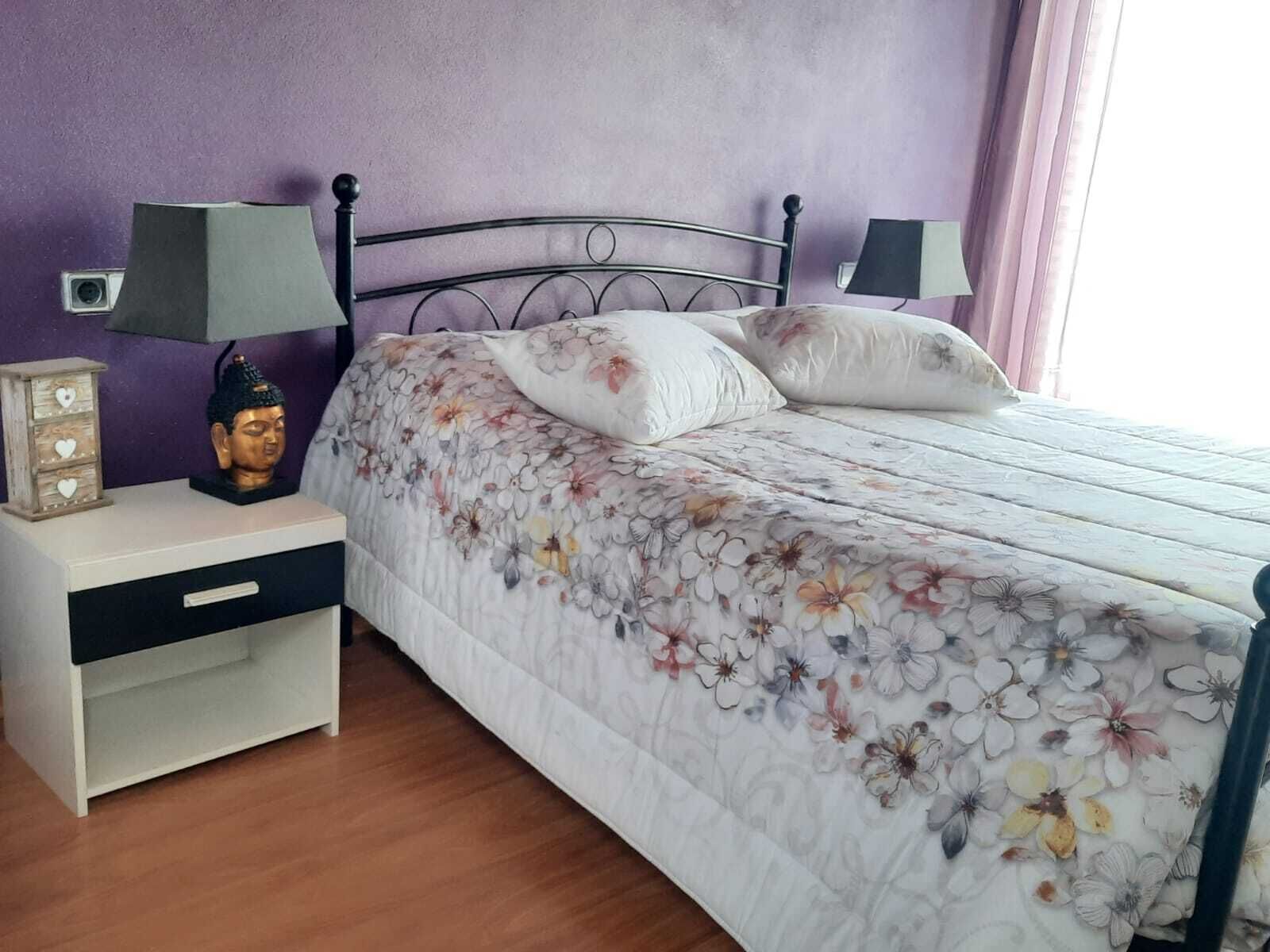 VILLA 6 PERS with SWIMMING POOL not overlooked