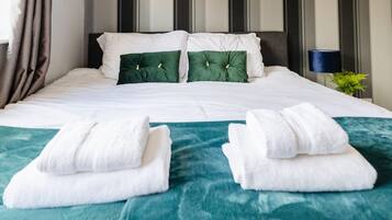 Casa | 3 dormitorios, tabla de planchar con plancha, wifi gratis y ropa de cama
