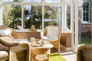 House | Terrace/patio - South Downs retreat house with parking (Chichester)