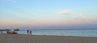 MELOGRANO apartment near sandy beach