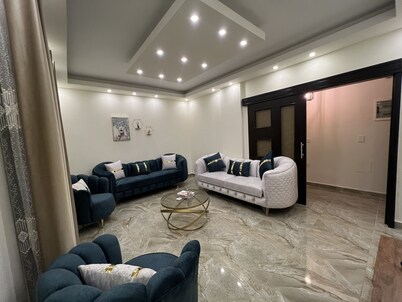 NH Guest House Zefta - Second Floor Apt