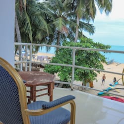 Deluxe Double Room, 1 Bedroom | Beach/ocean view