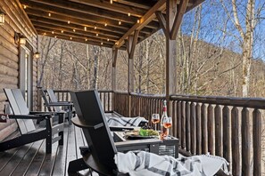 屋外ダイニングエリア