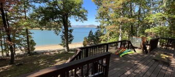 Dog Friendly Lakefront Cabin with Amazing Sunset Views & New Boat dock.