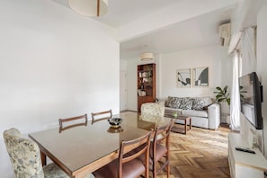 Interior - Lovely Apartment Great Location (Buenos Aires)
