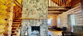 Clean Log Cabin in Trout Fishing mecca!!!!