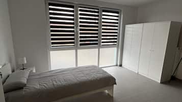 Basic Double Room, Shared Bathroom, City View | 1 bedroom, free WiFi