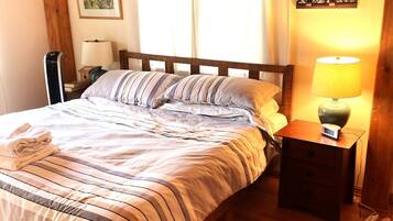 3 Schlafzimmer, Schreibtisch, Reisekinderbett, kostenloses WLAN