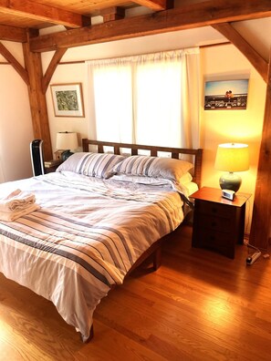 3 Schlafzimmer, Schreibtisch, Reisekinderbett, kostenloses WLAN