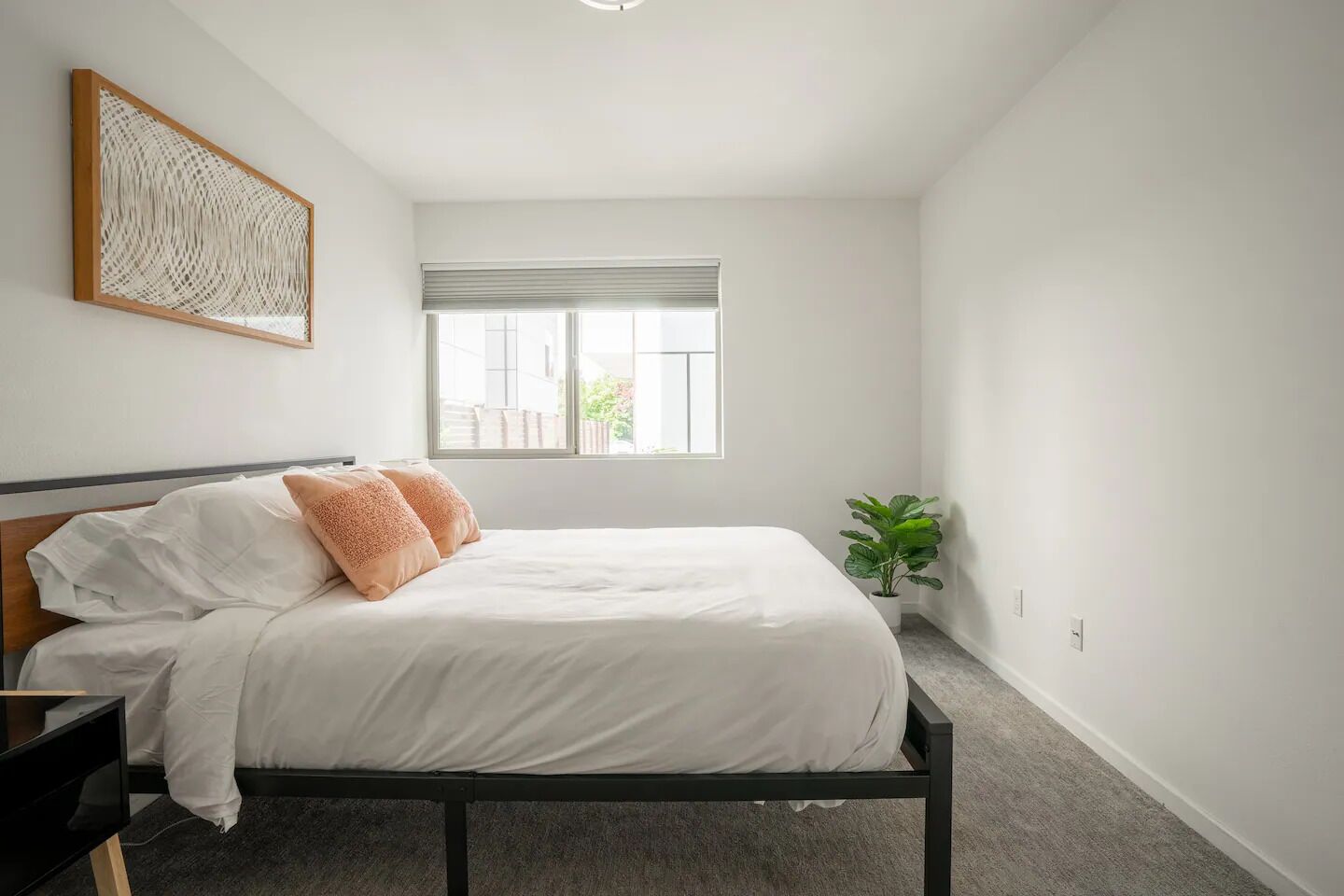 Stylish Urban Retreat w/ Rooftop Deck