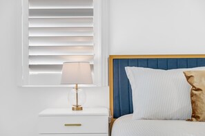 3 Schlafzimmer, Schreibtisch, Bügeleisen/Bügelbrett, kostenloses WLAN