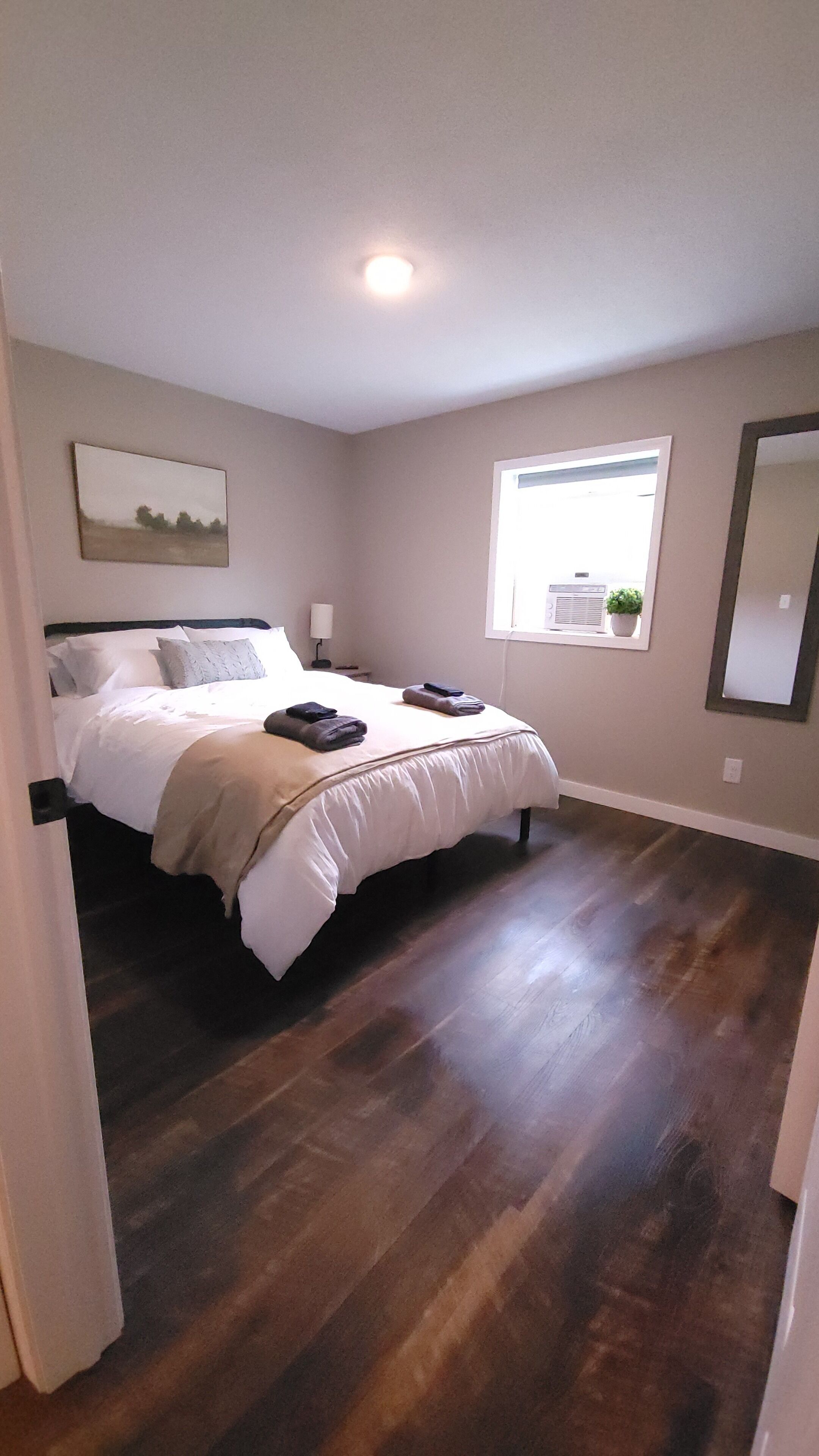 Freshly updated apartment with ample outdoor space