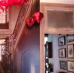 Interior - Les Petites Suites Dieppoises - La Demeure de Peau d'Ane (Dieppe)