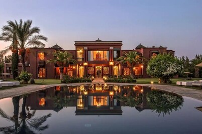 Palace 'Constantine', 13 suites, Ourika road