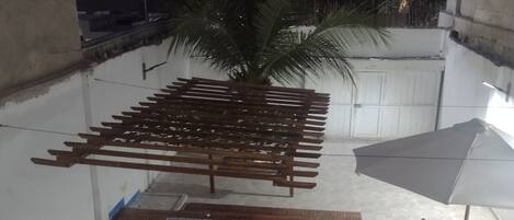حمام سباحة