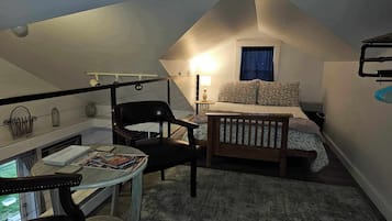 2 bedrooms, premium bedding, pillow-top beds, free cots/infant beds