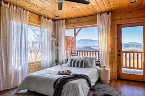 2 多间卧室、熨斗/熨衣板、WiFi、床单