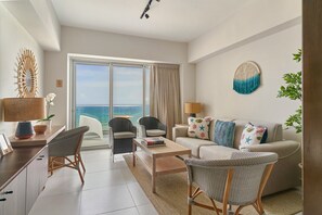 Älytelevisio, pöytäjalkapallopöytä, pöytätennispöytä