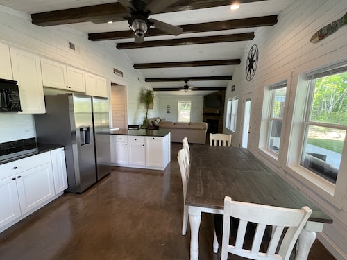 4 Bedroom 3 Bath Lakefront Home with Private Dock, Secluded, Lewis Smith Lake