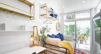 Tiny Living; Big Style