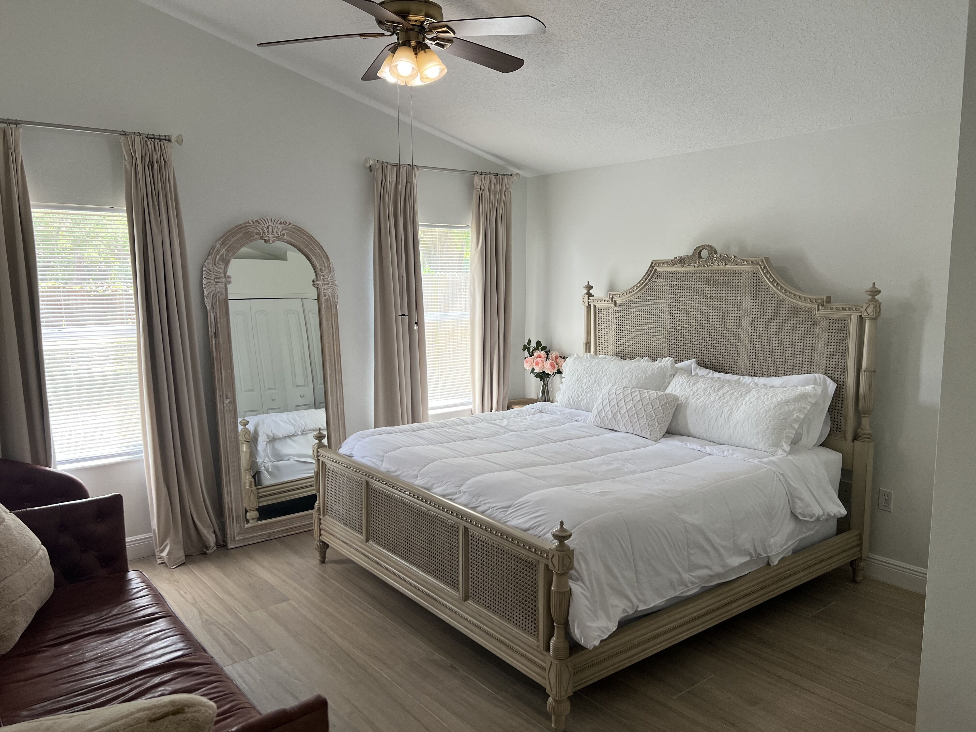 Family Friendly Home in a Central Location & Minutes From OIA