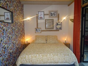 2 habitaciones, tabla de planchar con plancha y wifi gratis 