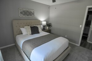 3 habitaciones, tabla de planchar con plancha y wifi gratis 