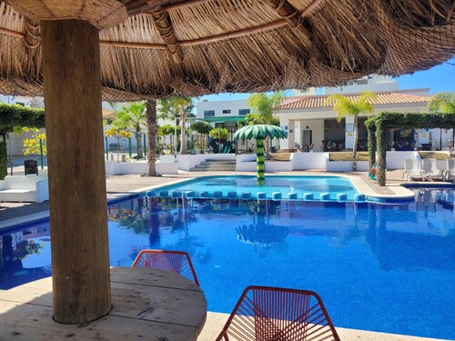 Bring the family to Mazatlan! Home in a private community close to Playa Brujas