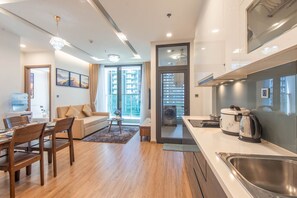 Luxury Apartment, 1 Bedroom, City View