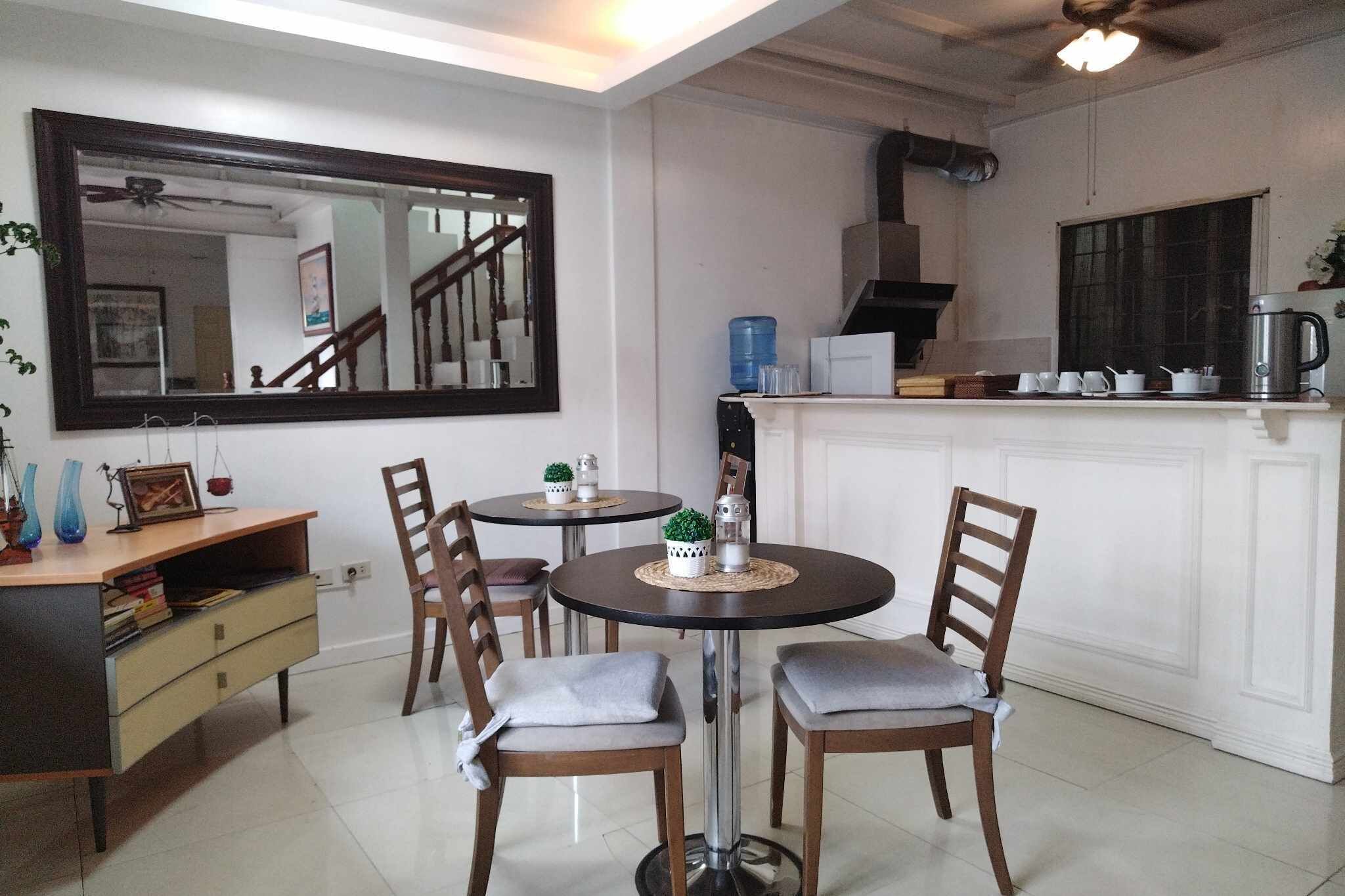 Foto - Makati Riverside Inn