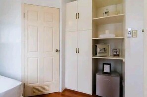 Ropa de cama de alta calidad, cubrecamas y colchones con pillow-top