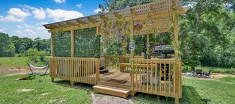 Wonderland Glamping Geo Dome (Houston)