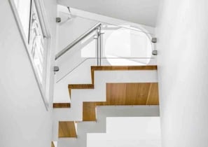 Interior - Tallows House on Paterson - Ample Space & Style (Byron Bay)