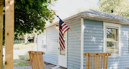 Cottage by Lake w FAST WiFi & No Checkout Chores!