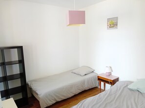 2 chambres, Wi-Fi gratuit, draps fournis