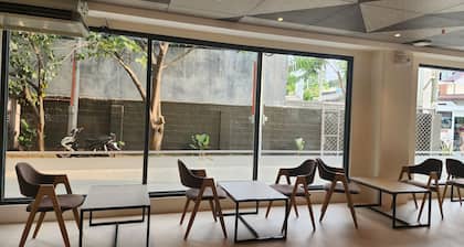 TRAVELITE EXPRESS HOTEL LA UNION