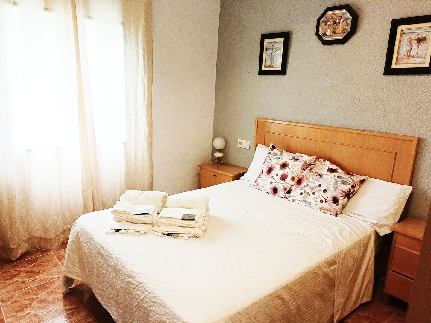 Good view,biggest pool 78m2,summer resort,forest,hill,squirrel,in City of music