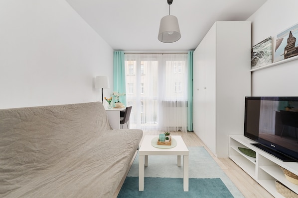 Apartment, 2 Schlafzimmer, Balkon | 2 Schlafzimmer, kostenloses WLAN, Bettwäsche