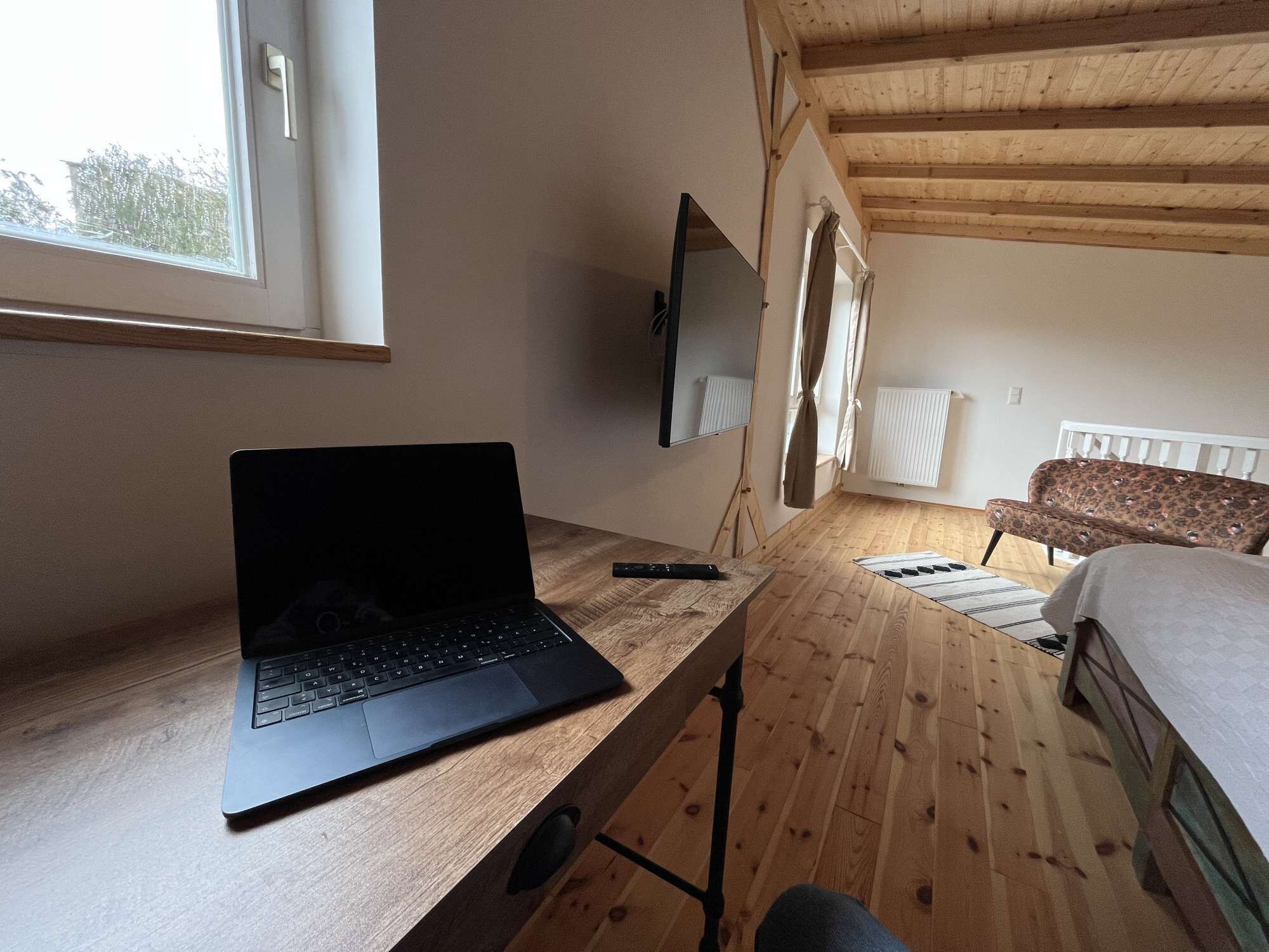 1 habitación, escritorio, wifi y ropa de cama 