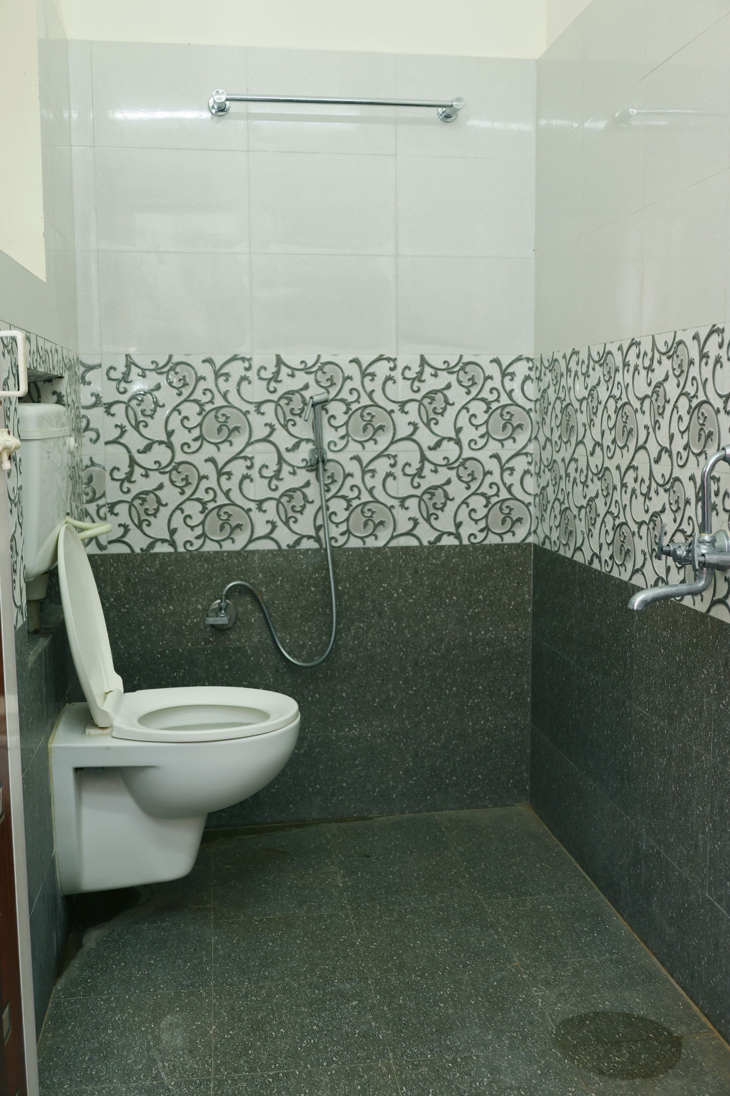 Towels, soap, shampoo