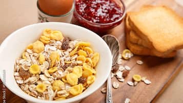 Daily cooked-to-order breakfast (USD 4 per person)