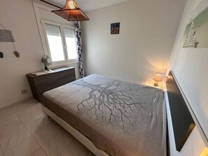 2 slaapkamers, internet, beddengoed