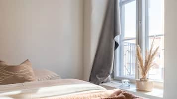 Apartment | 1 bedroom, travel crib, free WiFi, bed sheets