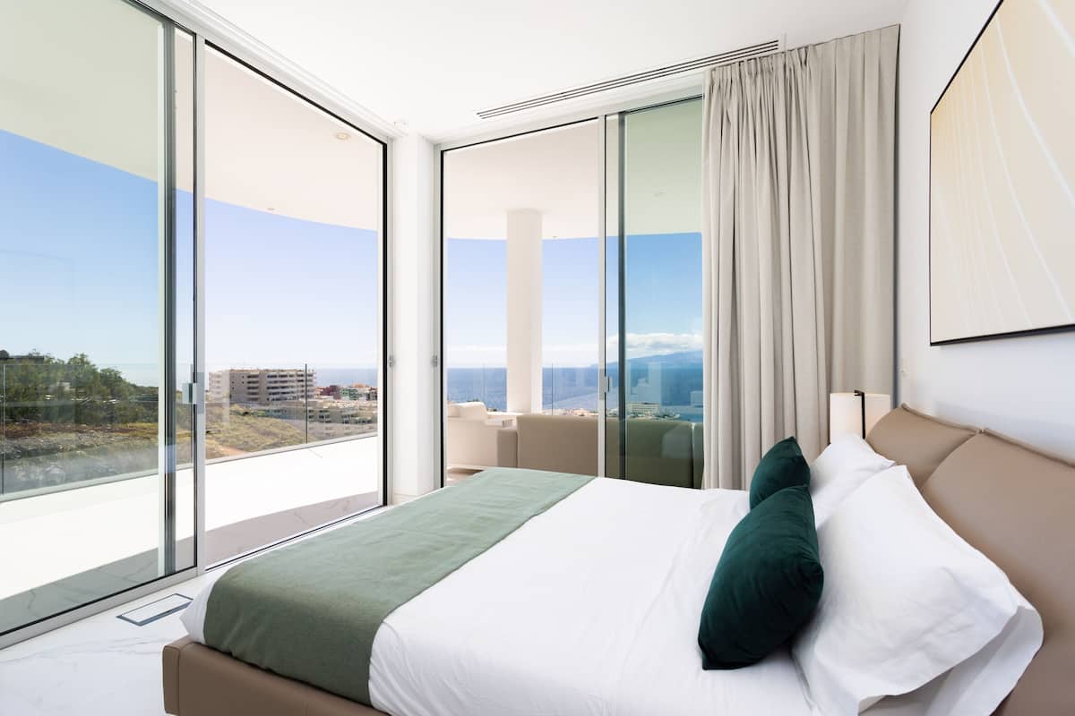2 habitaciones, ropa de cama de alta calidad y cubrecamas