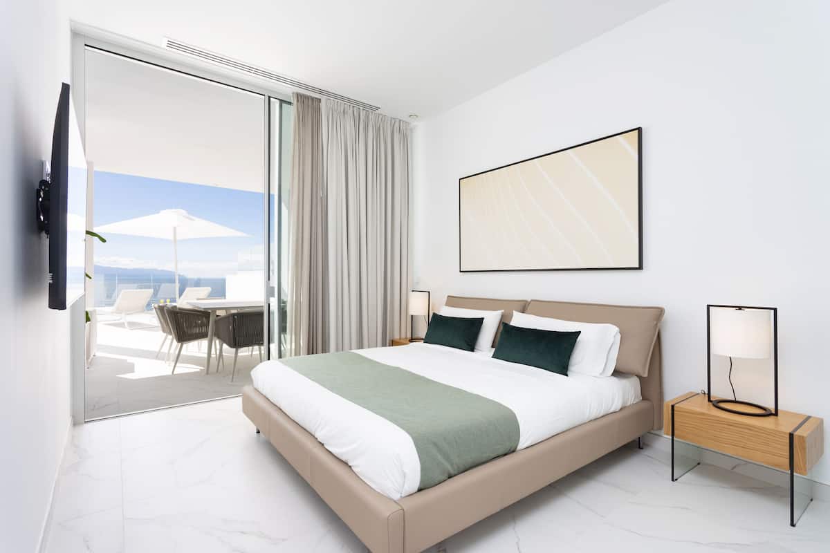 Suite, 2 habitaciones, piscina privada (B3.1) | Ropa de cama de alta calidad y edredones de plumas