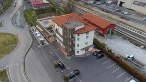 Uklassifisert bilde, 5 av 29, knapp