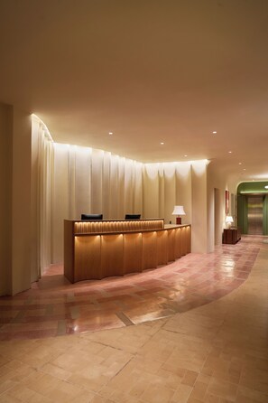 Reception hall - Len Hotel (Da Lat)