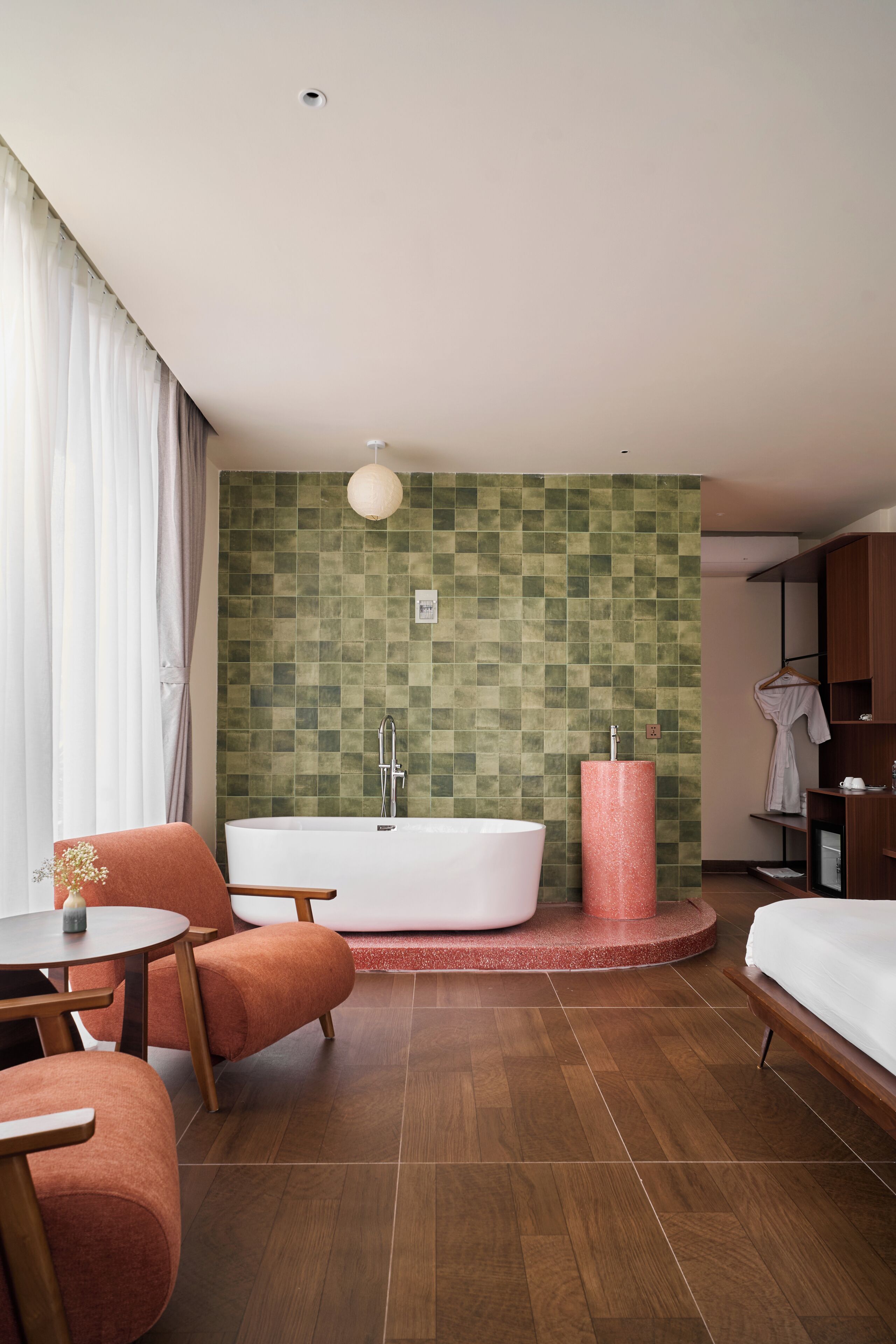 Junior Suite | Deep soaking bathtub