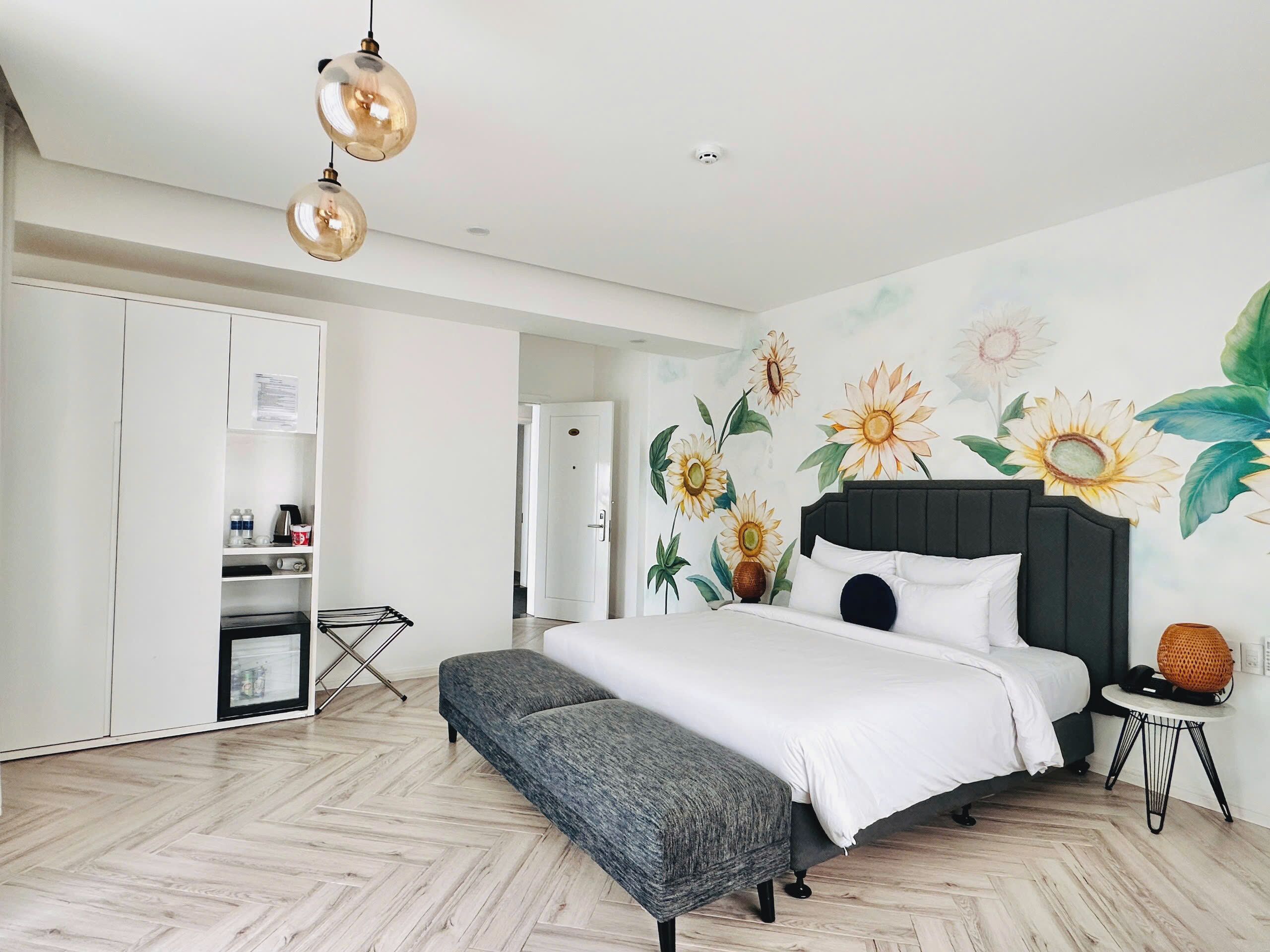 Luxury Double Room | Free minibar items, free WiFi, bed sheets