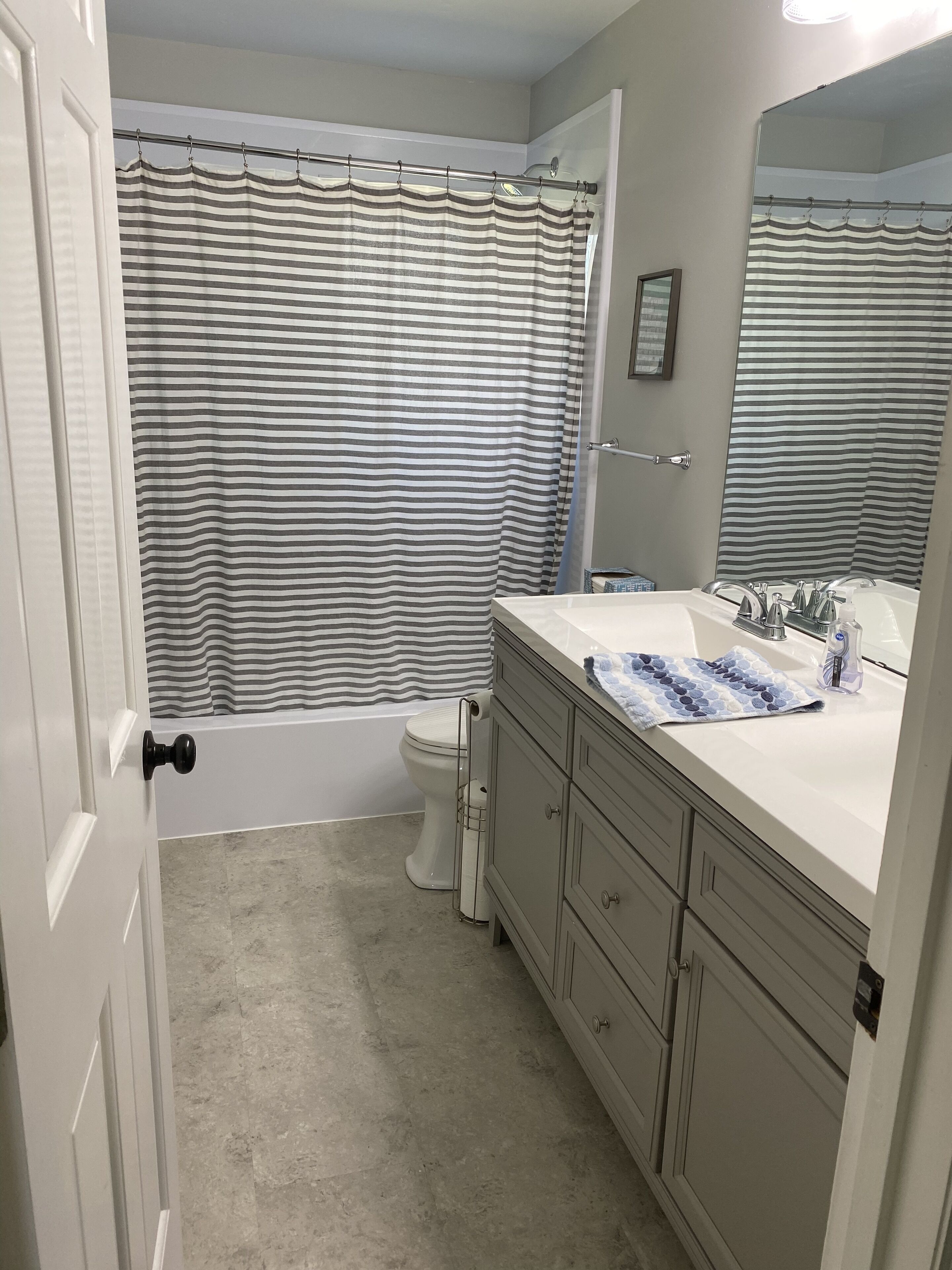 Whole house just minutes from uptown Oxford and Miami University